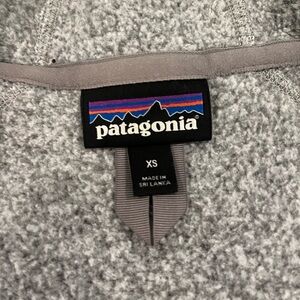 Patagonia XS Heathered Gray Zip-Up Hoodie